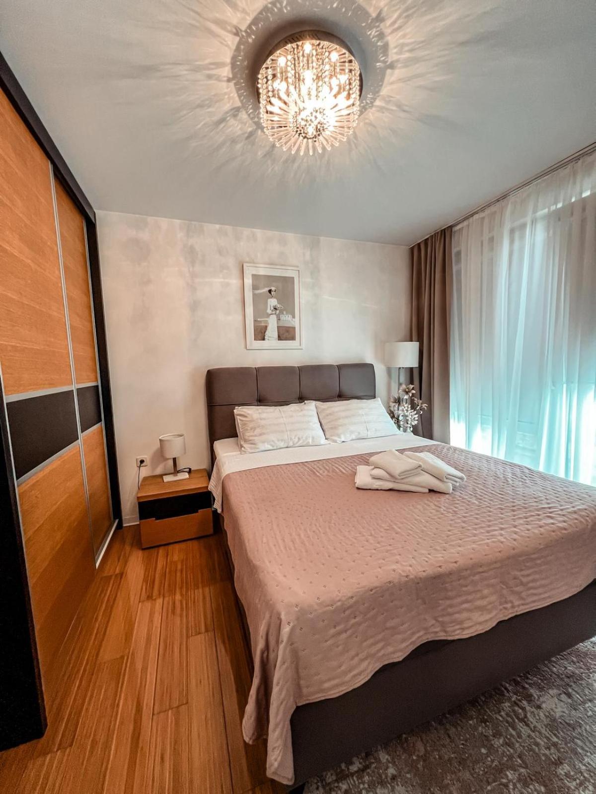 Opera 3 Apartment Zadar Bagian luar foto